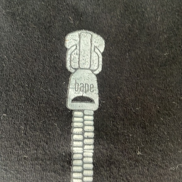 BAPE A Bathing Ape T-Shirt Graphic Shark Tee Unisex Size Large - Picture 3 of 8